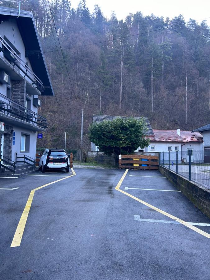 Apartmani "Stari Grad - Samobor" מראה חיצוני תמונה