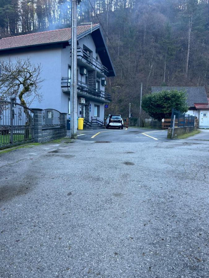 Apartmani "Stari Grad - Samobor" מראה חיצוני תמונה