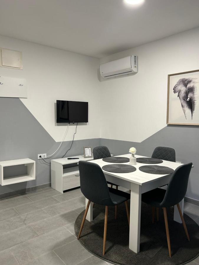 Apartmani "Stari Grad - Samobor" מראה חיצוני תמונה